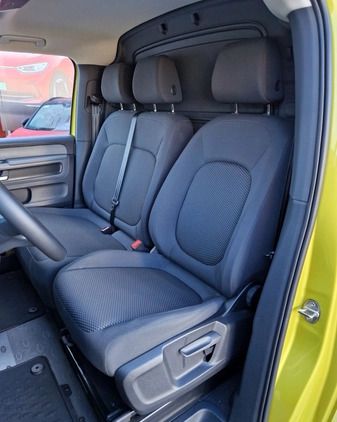 Volkswagen ID.Buzz cena 237400 przebieg: 4500, rok produkcji 2022 z Barczewo małe 466